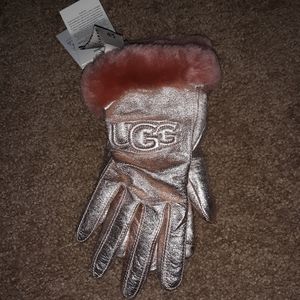 UGG GLOVES